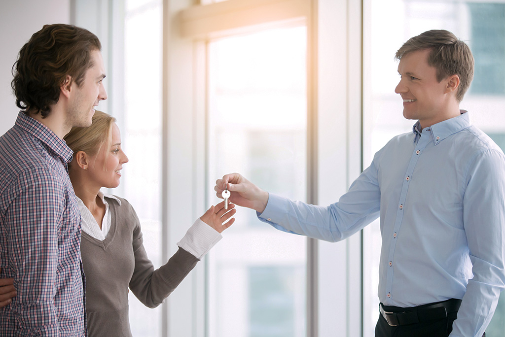 Landlord Tenant Happy Canada